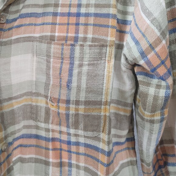 AMERICAN EAGLE Distressed Flannel Button Down Plaid Shirt - Size Medium - Picture 5 of 5